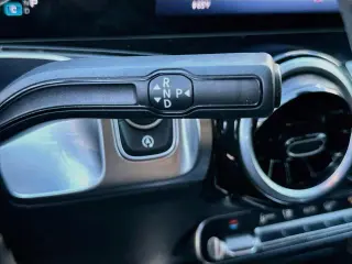Mercedes-Benz GLB 2025 GLB 250 4p SUV