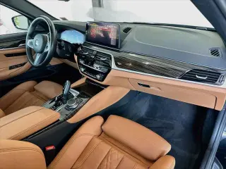 BMW Serie 5 2023 AWD 530i xDrive 4p Sedan