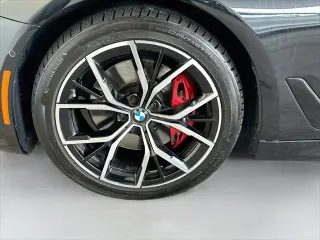 BMW Serie 5 2023 AWD 530i xDrive 4p Sedan