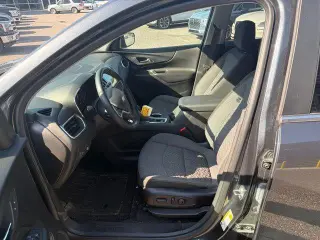 Chevrolet Equinox 2023 LT 4p SUV con 1LT