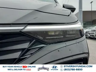 Hyundai ELANTRA 2026 SEL Sport Plus 4p Sedan