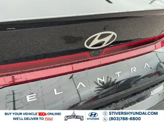 Hyundai ELANTRA 2026 SEL Sport Plus 4p Sedan