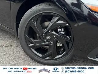 Hyundai ELANTRA 2026 SEL Sport Plus 4p Sedan