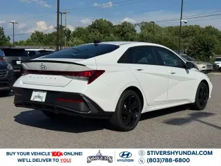 Hyundai ELANTRA 2026 SEL Sport 4p Sedán