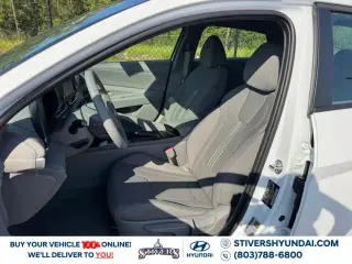 Hyundai ELANTRA 2026 SEL Sport 4p Sedán