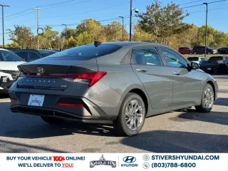Hyundai ELANTRA Hybrid 2026 Azul 4p Sedan