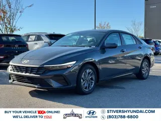Hyundai ELANTRA Hybrid 2026 Azul 4p Sedan