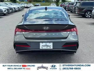 Hyundai ELANTRA 2026 SEL Sport Premium 4p Sedan