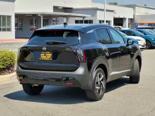 Nissan Kicks 2026 SV 4p Crossover
