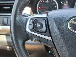 Toyota Camry 2017 SE 4p Sedan