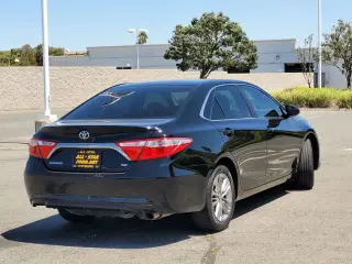 Toyota Camry 2017 SE 4p Sedan