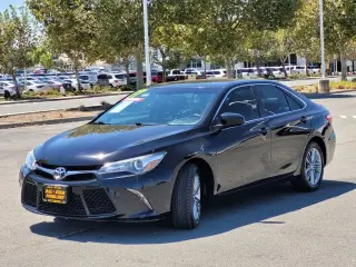 Toyota Camry 2017 SE 4p Sedan