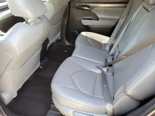 Toyota Highlander 2023 AWD Limited 4dr SUV