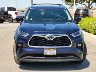 Toyota Highlander 2023 AWD Limited 4dr SUV