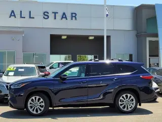Toyota Highlander 2023 AWD Limited 4dr SUV