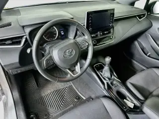 Toyota Corolla 2020 SE 4p Sedan 6M