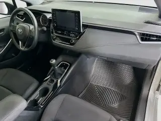 Toyota Corolla 2020 SE 4p Sedan 6M