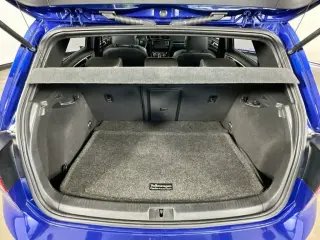 Volkswagen Golf R 2017 AWD 4Motion 4p Hatchback 6A con DCC y navegación