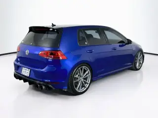 Volkswagen Golf R 2017 AWD 4Motion 4p Hatchback 6A con DCC y navegación