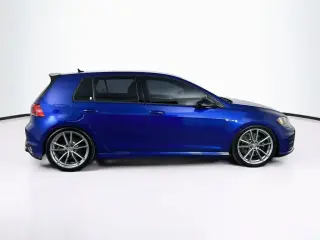Volkswagen Golf R 2017 AWD 4Motion 4p Hatchback 6A con DCC y navegación
