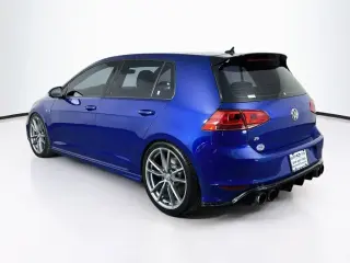 Volkswagen Golf R 2017 AWD 4Motion 4p Hatchback 6A con DCC y navegación