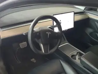 Tesla Model 3 2021 AWD Performance 4p Sedan
