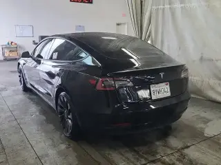 Tesla Model 3 2021 AWD Performance 4p Sedan