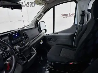 Ford Transit 2025 250 3dr LWB Low Roof Cargo Van