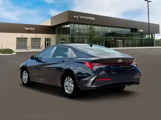 Hyundai ELANTRA Hybrid 2026 Azul 4p Sedan