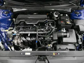 Hyundai ELANTRA 2025 SEL Confort 4p Sedan