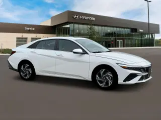 Hyundai ELANTRA 2025 SEL Confort 4p Sedan