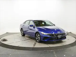 Hyundai ELANTRA 2025 SEL Confort 4p Sedan