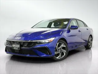 Hyundai ELANTRA 2025 SEL Confort 4p Sedan