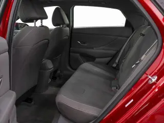 Hyundai ELANTRA 2025 SEL Confort 4p Sedan