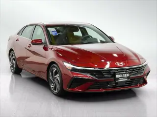 Hyundai ELANTRA 2025 SEL Confort 4p Sedan