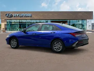 Hyundai ELANTRA Hybrid 2025 Azul 4p Sedan