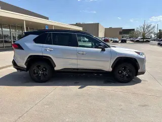 Toyota RAV4 Hybrid 2019 4x4 XSE 4p SUV