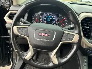 GMC Acadia 2019 4x4 Denali 4p SUV