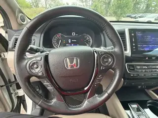 Honda Pilot 2016 AWD Touring 4dr SUV