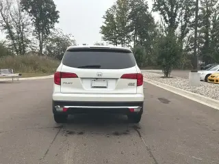 Honda Pilot 2016 AWD Touring 4dr SUV
