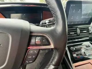 Lincoln Navigator L 2020 4x4 Reserve 4dr SUV