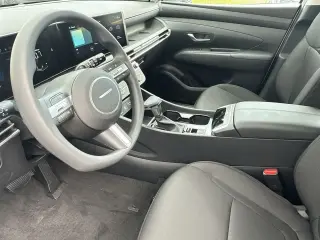 Hyundai TUCSON 2026 SE 4p SUV