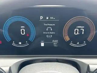 Hyundai TUCSON 2026 SE 4p SUV