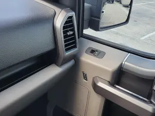 Ford F-150 2020 4x4 XLT 4p SuperCrew 5.5 ft. SB