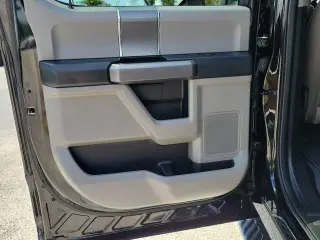 Ford F-150 2020 4x4 XLT 4p SuperCrew 5.5 ft. SB