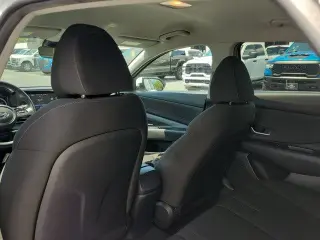 Hyundai ELANTRA 2022 SEL 4p Sedan