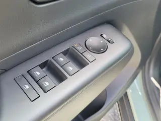 Hyundai KONA 2026 SEL Sport 4p SUV
