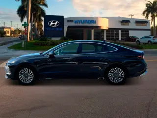 Hyundai SONATA Hybrid 2024 Limited 4dr Sedan