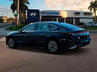 Hyundai SONATA Hybrid 2024 Limited 4dr Sedan