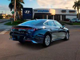 Hyundai SONATA Hybrid 2024 Limited 4dr Sedan